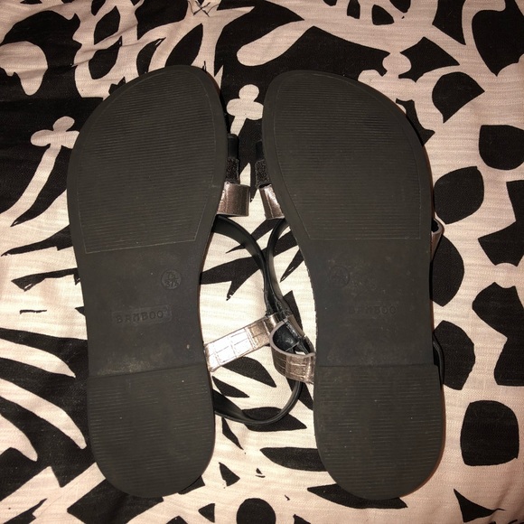 Sandals - Picture 2 of 2
